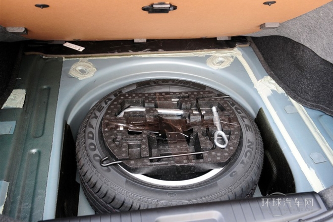 2010款 1.8T 手动舒适版