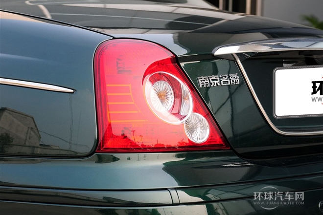 2010款 1.8T 手动舒适版