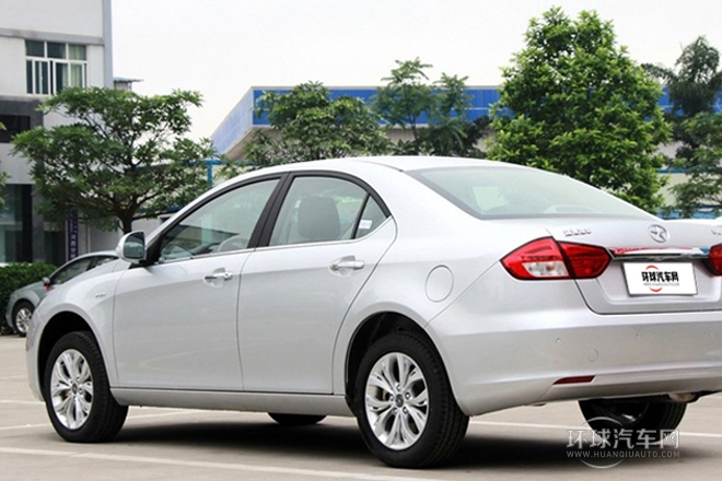 2014款 1.5L 手动豪华型