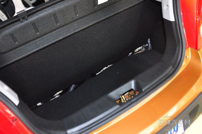 2012款 CROSS 1.0L 豪华型
