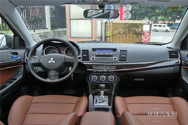 2013款 1.8L 自动豪华型 国V