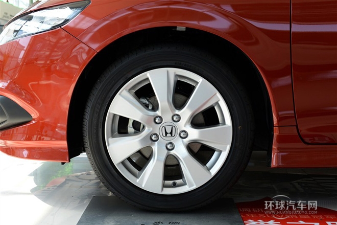 2014款 1.8L 自动舒适精英版 5座