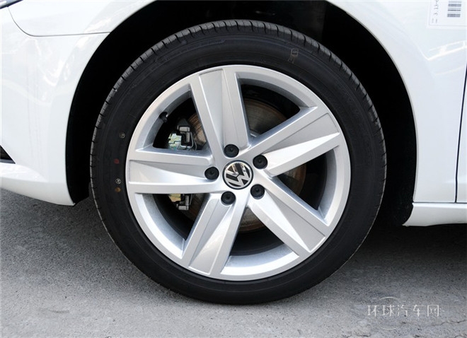 2015款 1.8TSI?尊贵型