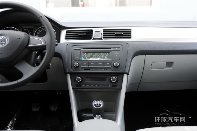 2015款 1.6L 手动优选型