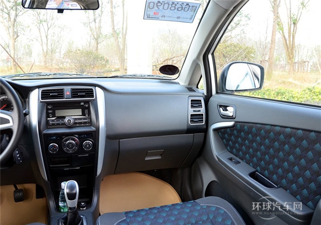 2014款 三厢 1.4L 手动理想型