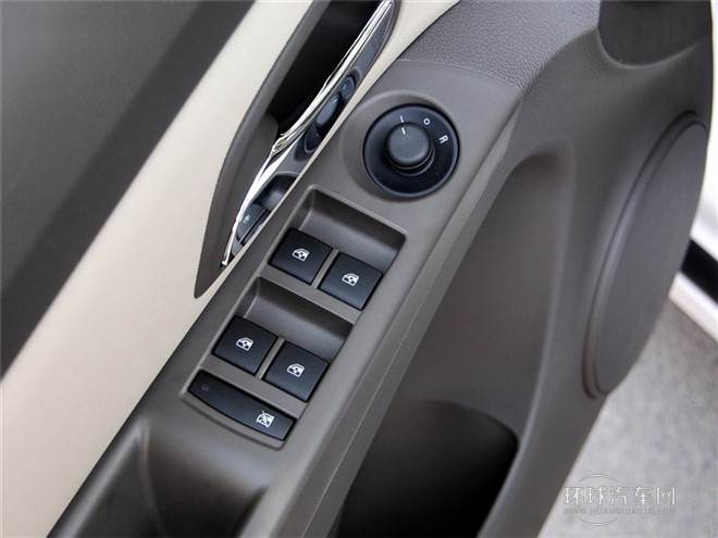 2015款 1.5L 经典 SL MT