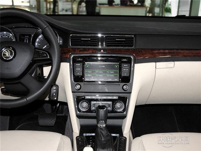 2014款 2.0TSI 尊贵版