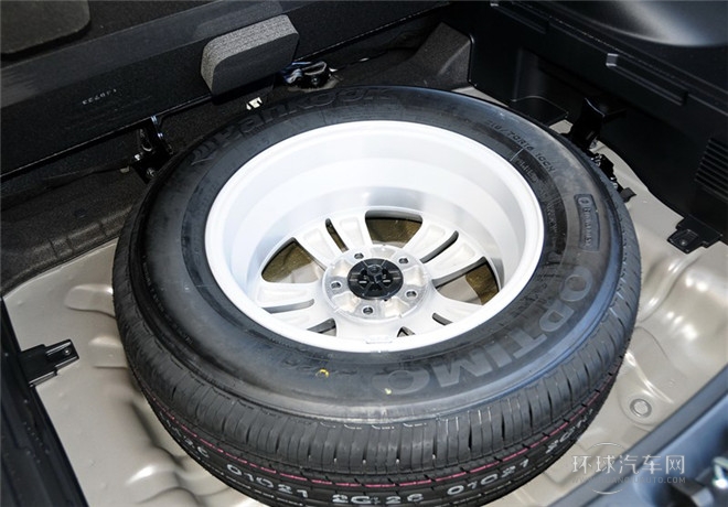 2015款 2.0L 自动两驱版GL