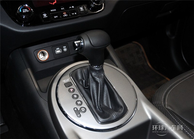 2015款 2.0L 自动两驱版GLS