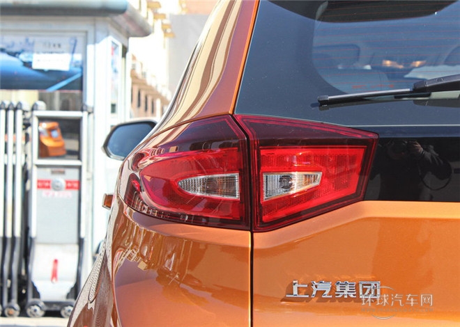 2015款 2.0TGI TST豪华版