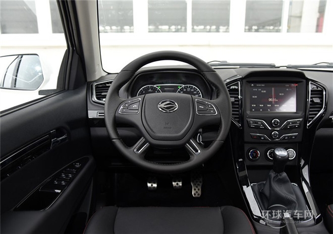 2015款 探索版 2.0T 柴油4X2超豪华型