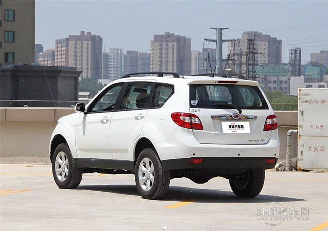 2015款 探索版 2.0T 柴油4X2豪华型