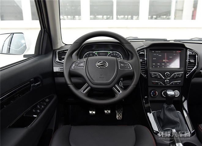 2015款 探索版 2.0T 汽油4X4豪华型