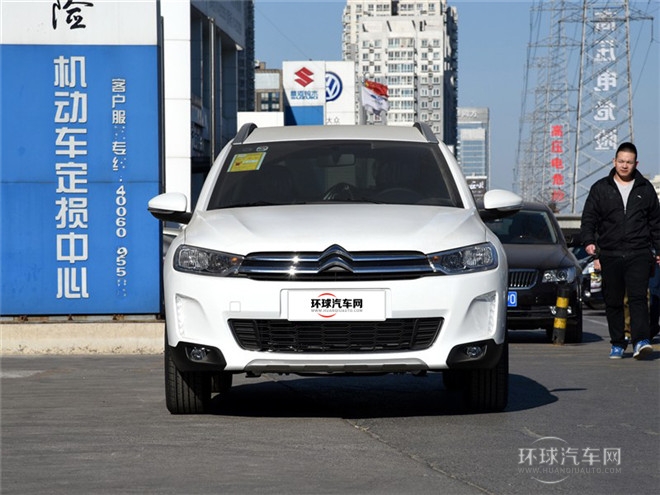 2015款 1.6L 自动先锋型