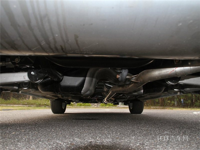 2015款 1.8T 自动四驱豪华导航版