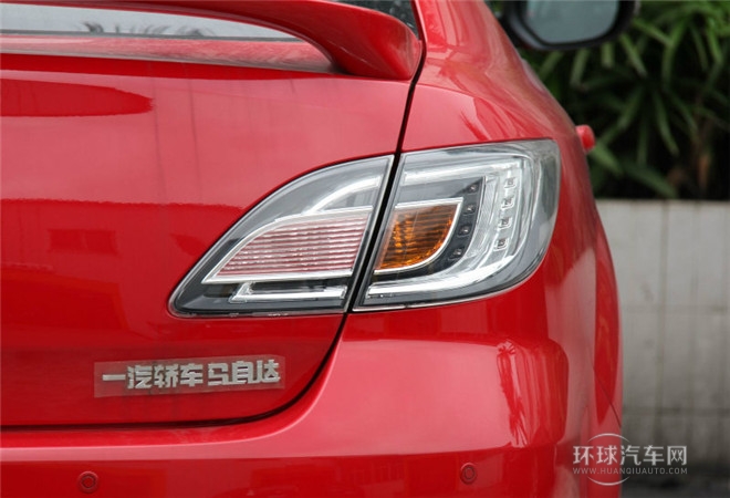 2015款 轿跑 2.0L 自动豪华版