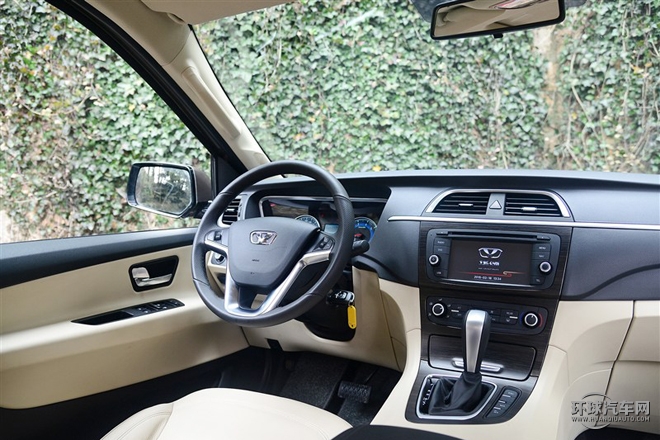 2015款 2.0T 自动旗舰型