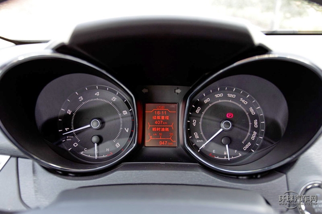 2015款 1.6L 手动致领版