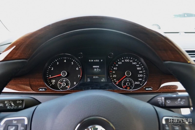 2015款 改款 2.0TSI 旗舰型