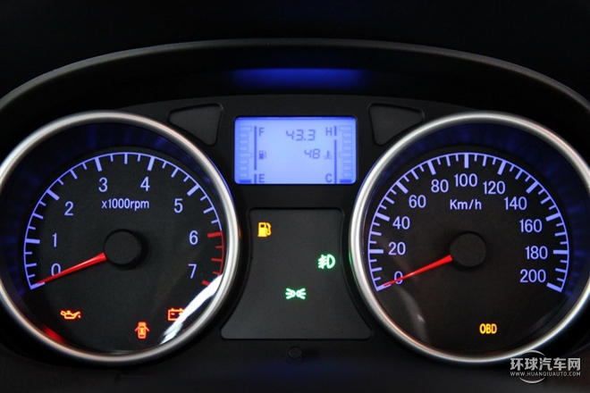 2015款 1.5L 手动精英型