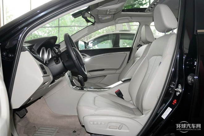 2015款 1.8T 自动尊贵型