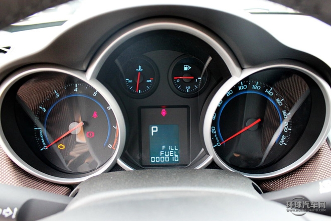 2015款 掀背 1.6L 自动舒适版