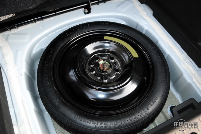 2015款 1.5L 手动标准型
