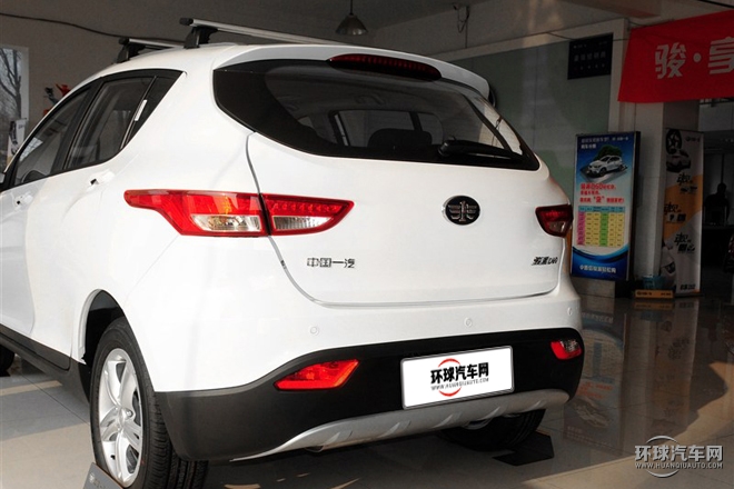 2015款 1.5L 手动豪华导航型