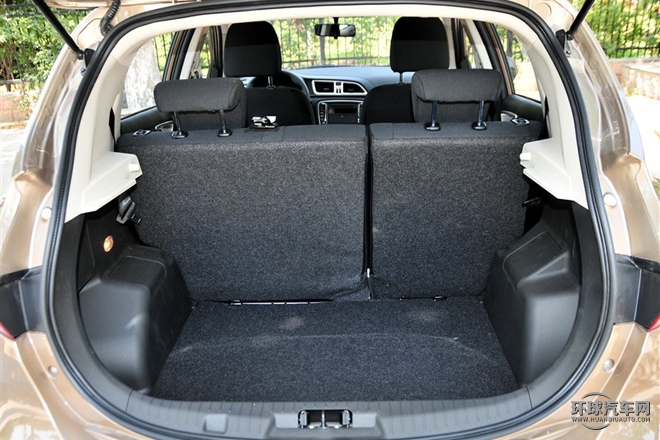 2015款 1.5L 手动舒适型