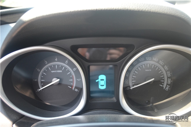2014款 1.8T 自动两驱超享版